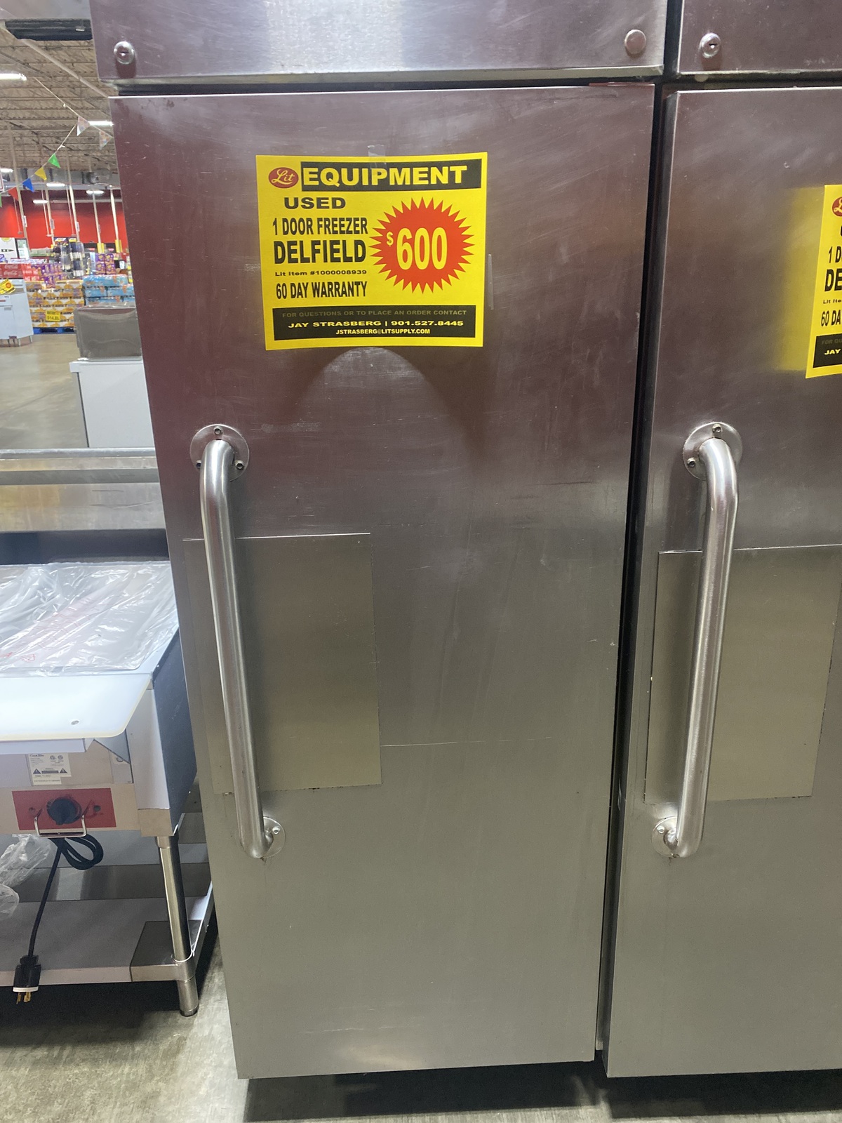 1 Door Freezer Lit Restaurant Supply